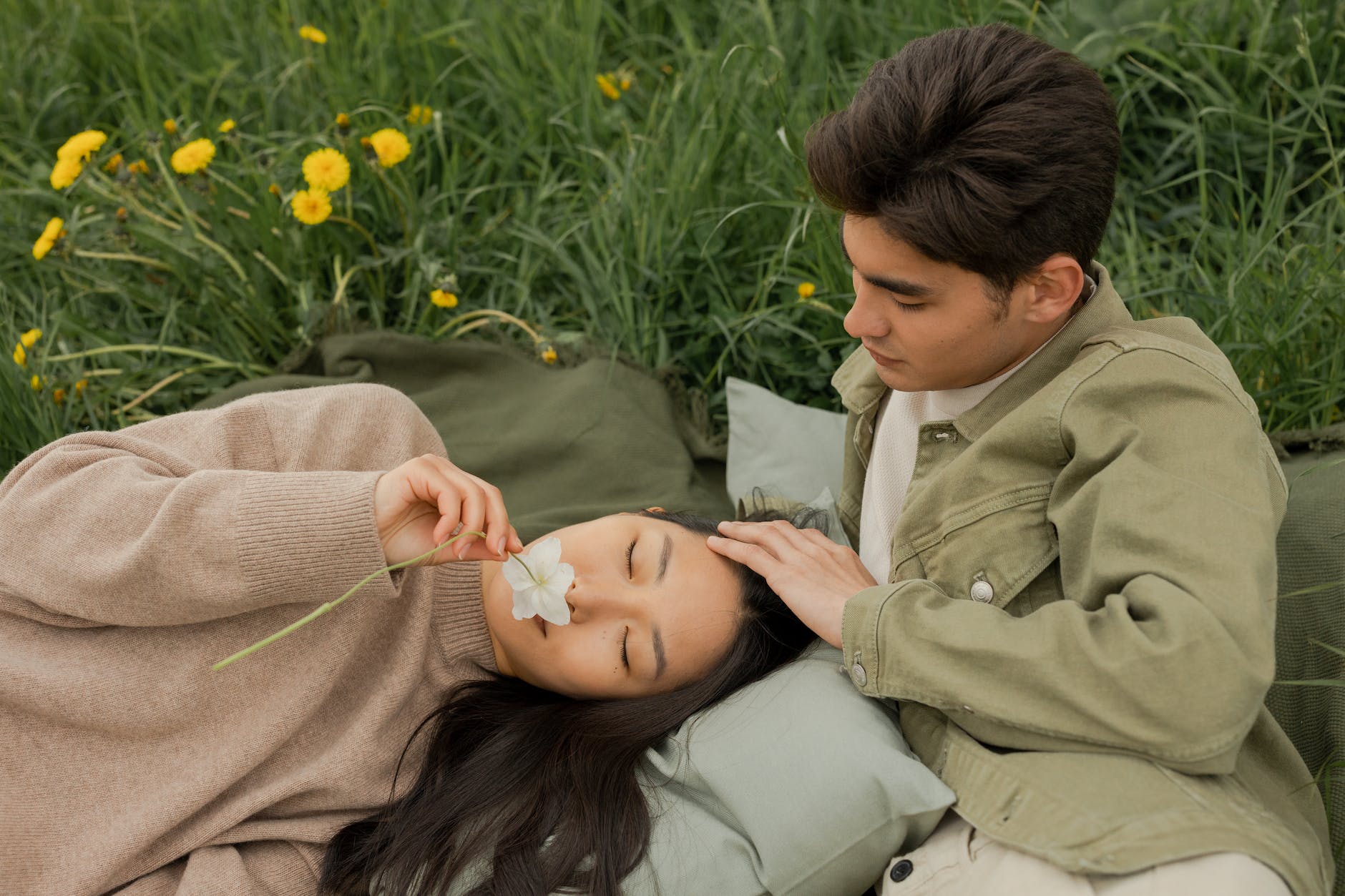 Current Hit Love Songs (2020 – 2022)